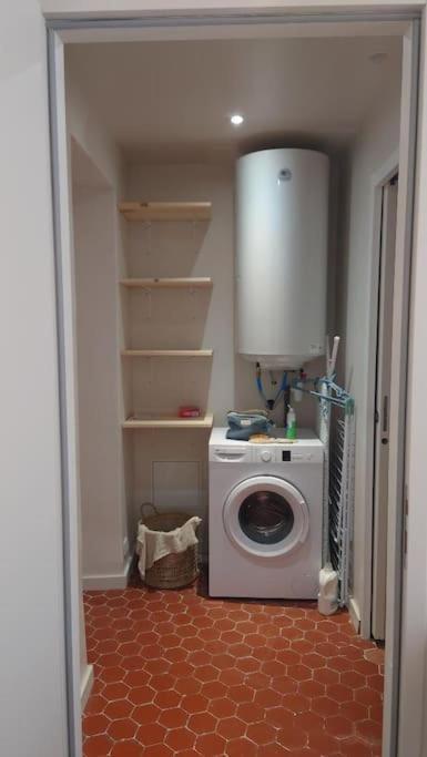 Appartement De Charme - Wifi - Centre Historique 土伦 外观 照片