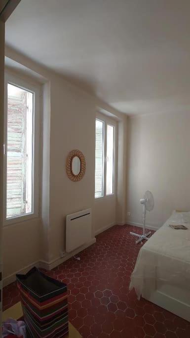 Appartement De Charme - Wifi - Centre Historique 土伦 外观 照片